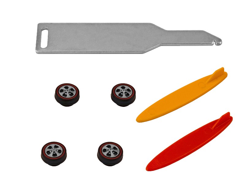 Deora Tune-Up Kit: 4 Small HK Bearing Wheels, 2 Surfboards, Tune-Up Tool